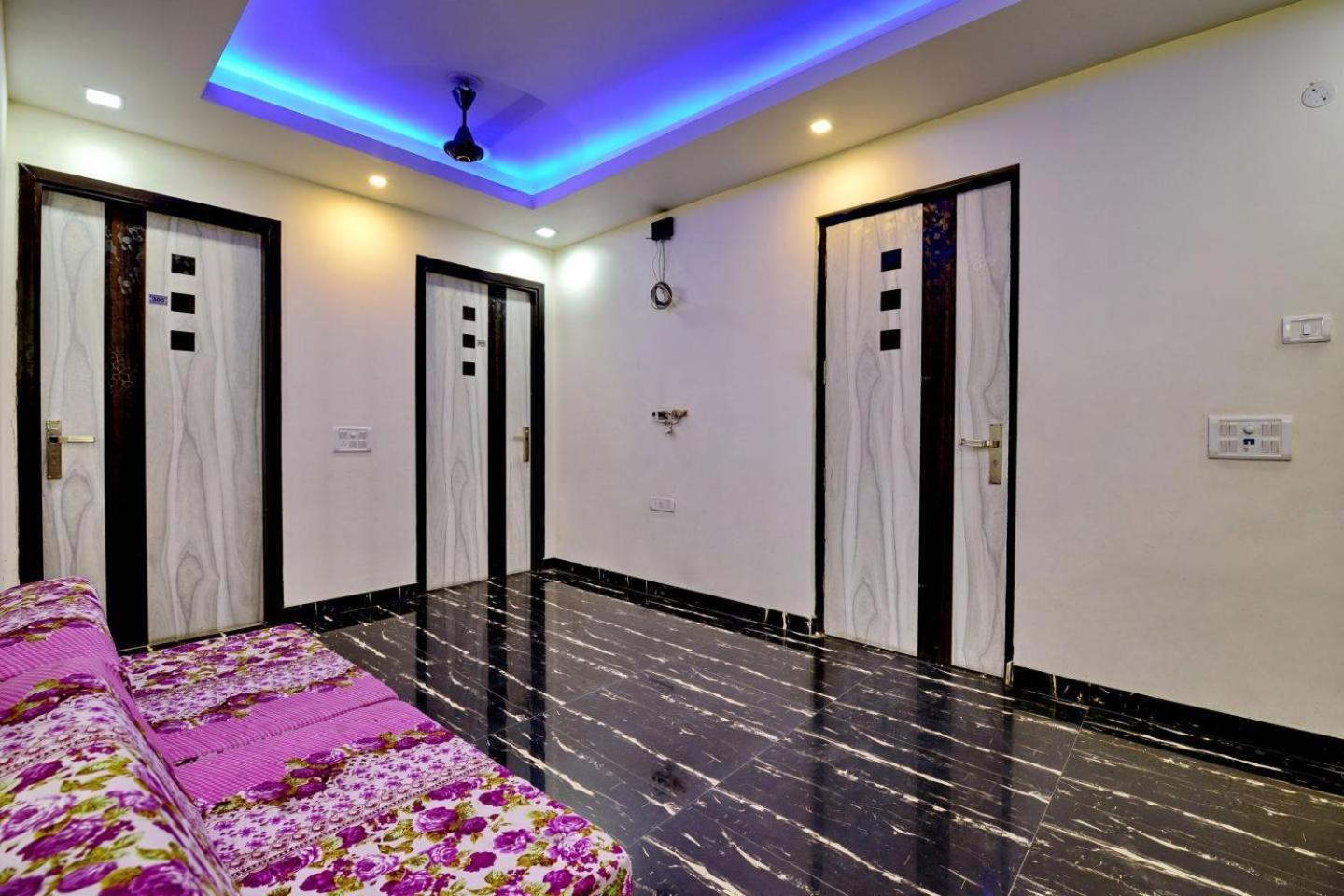 Goel Residency Hotel Delhi  Exterior photo